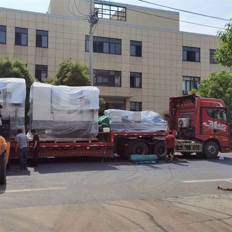 小金县新干县物流：多元服务与高效运输之路