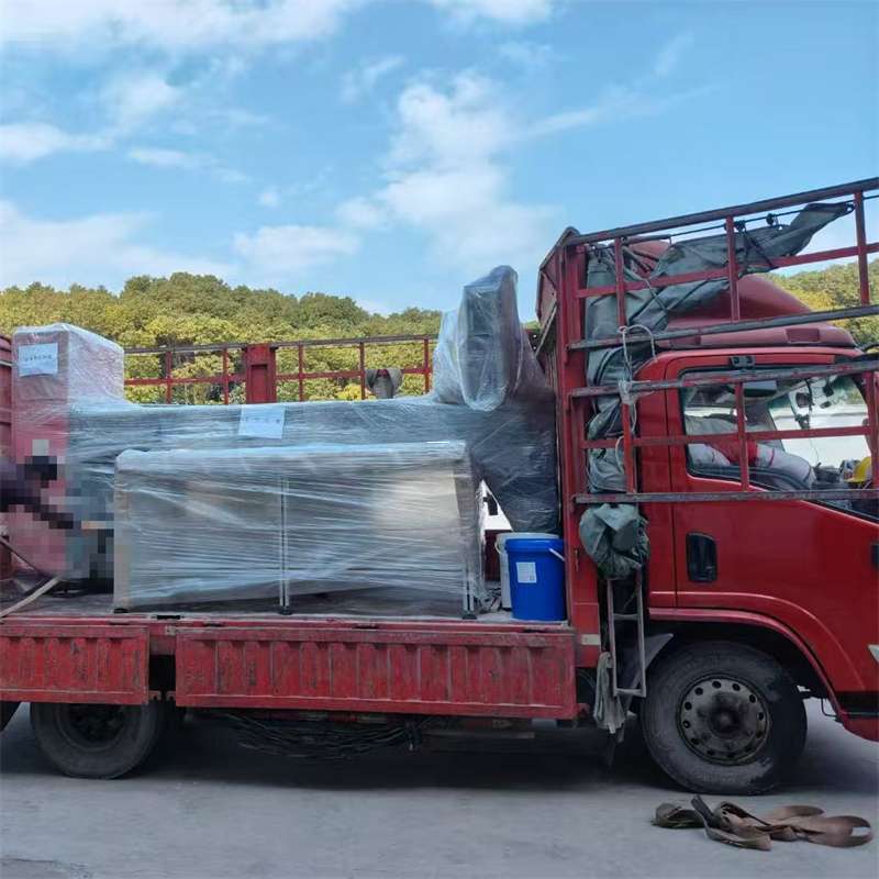 小金县石河子市物流专线：高效运输与多元服务探索