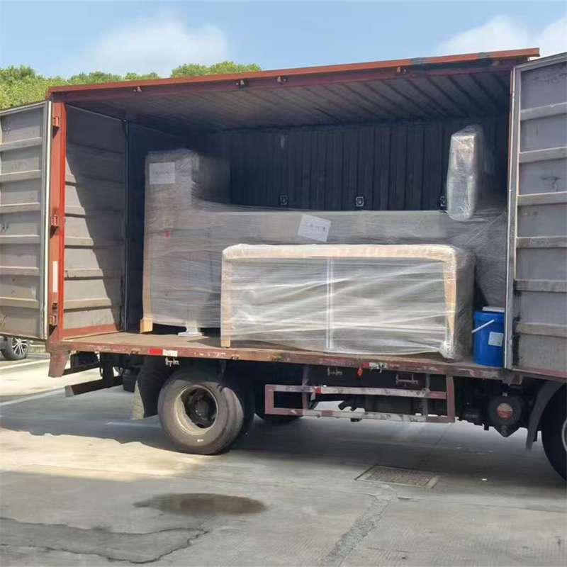 小金县铜仁市物流专线：大件出口快运的多元服务与实践